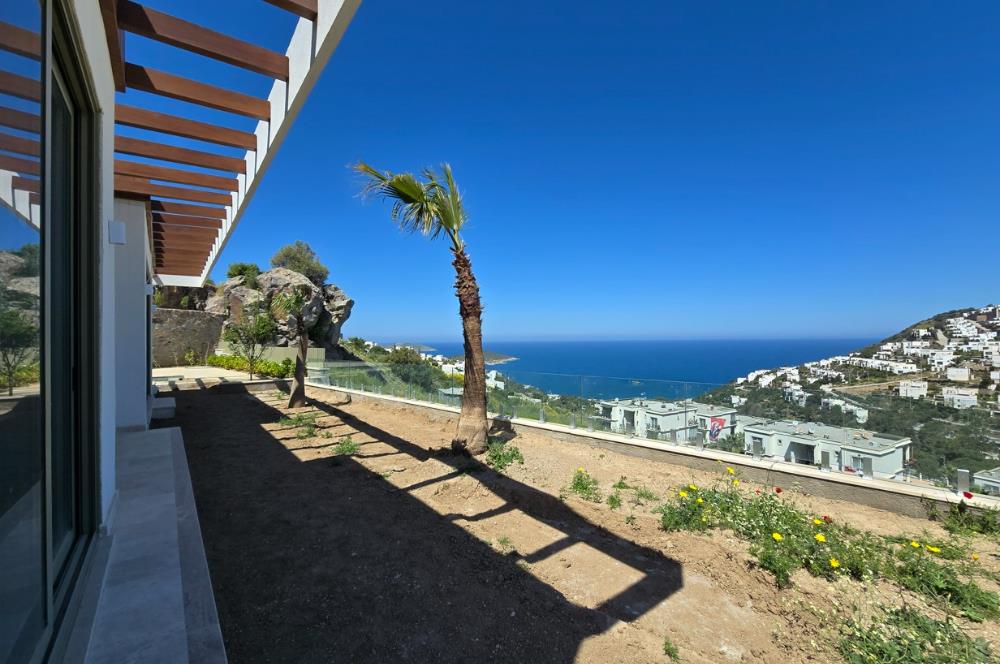 Bodrum Yalıkavak Panaromik deniz manzaralı satılık tek kat sıfır villa