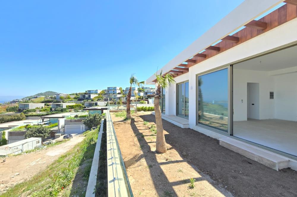 Bodrum Yalıkavak Panaromik deniz manzaralı satılık tek kat sıfır villa