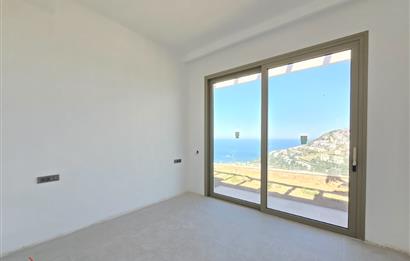 Bodrum Yalıkavak Panaromik deniz manzaralı satılık tek kat sıfır villa
