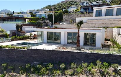 Bodrum Yalıkavak Panaromik deniz manzaralı satılık tek kat sıfır villa