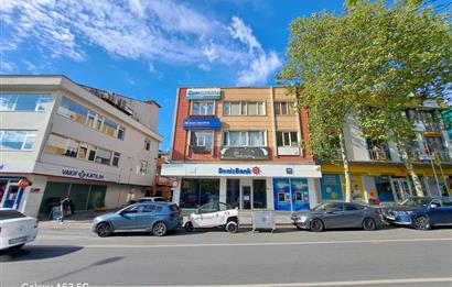 Küçükbakkalköy'ün Kalbinde Tabela Değeri Yüksek Ferah 3+1 Ofis