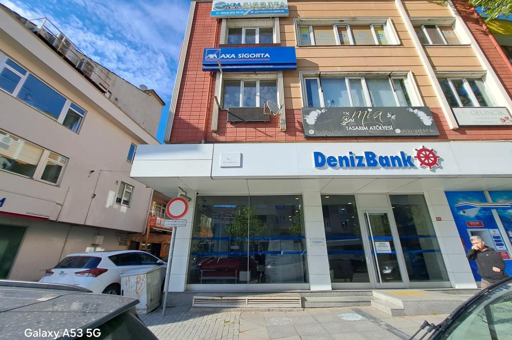 Küçükbakkalköy'ün Kalbinde Tabela Değeri Yüksek Ferah 3+1 Ofis