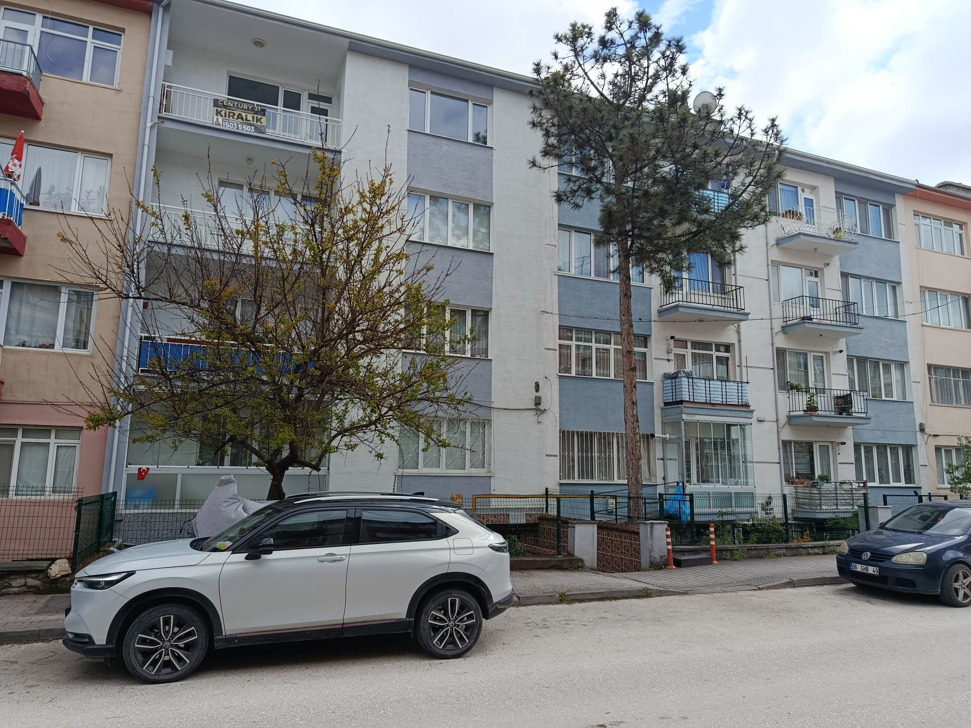 CENTURY 21 VİZYON’DAN OSMANGAZİ MAH. KİRALIK 3+1 DAİRE