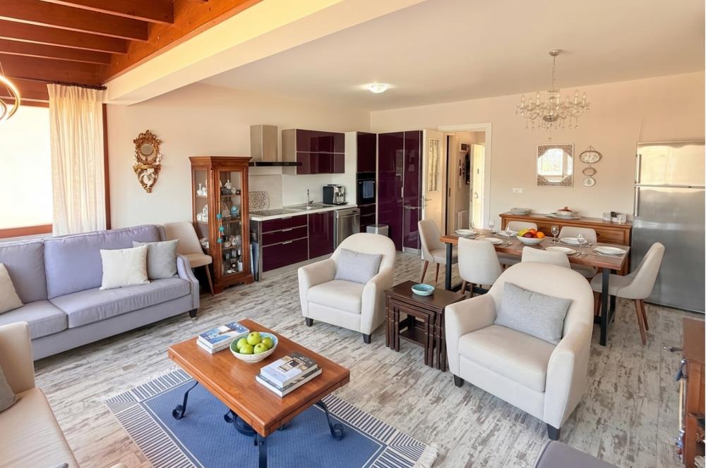 Bodrum Türkbükü Deniz Manzaralı Plaj Kullanımlı 2+2 Tripleks