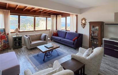Bodrum Türkbükü Deniz Manzaralı Plaj Kullanımlı 2+2 Tripleks
