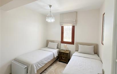 Bodrum Türkbükü Deniz Manzaralı Plaj Kullanımlı 2+2 Tripleks