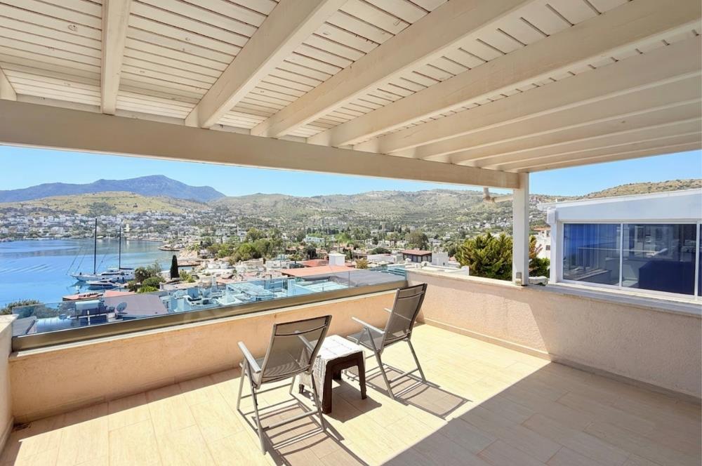 Bodrum Türkbükü Deniz Manzaralı Plaj Kullanımlı 2+2 Tripleks