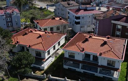 CENTURY 21'DEN PERŞEMBE'NİN ÖZEL KONUMUNDA VİLLALAR!