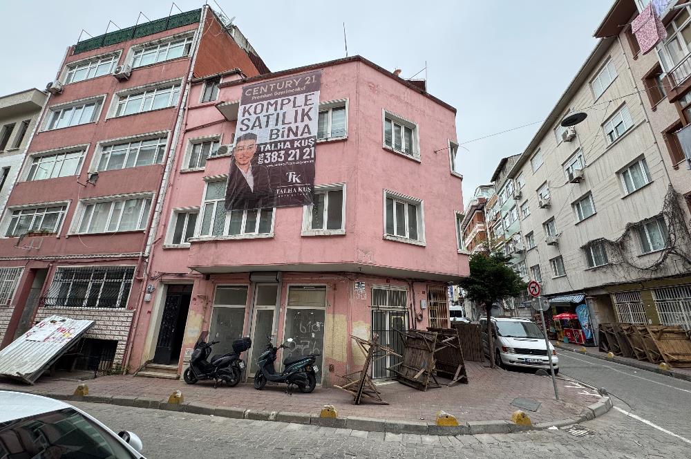 FATİH'TE KOMPLE SATILIK BİNA