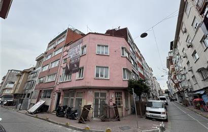 FATİH'TE KOMPLE SATILIK BİNA