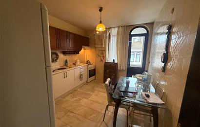 Sarıyer Reşitpaşa’da bulunan Gümüşevler Sitesi’nde 3+1 Kiralık Daire 