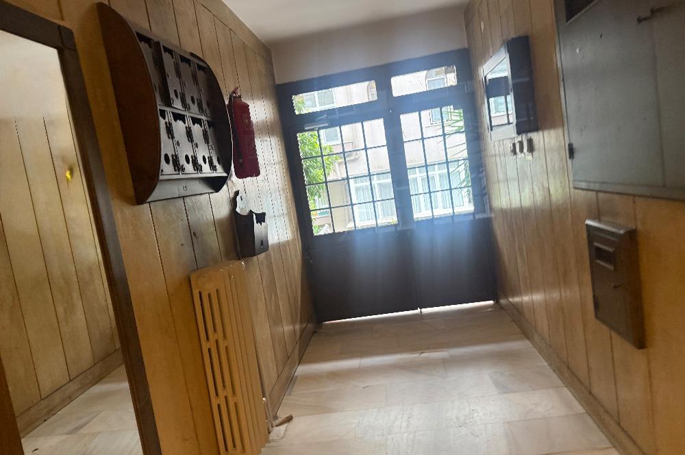 Sarıyer Reşitpaşa’da bulunan Gümüşevler Sitesi’nde 3+1 Kiralık Daire 