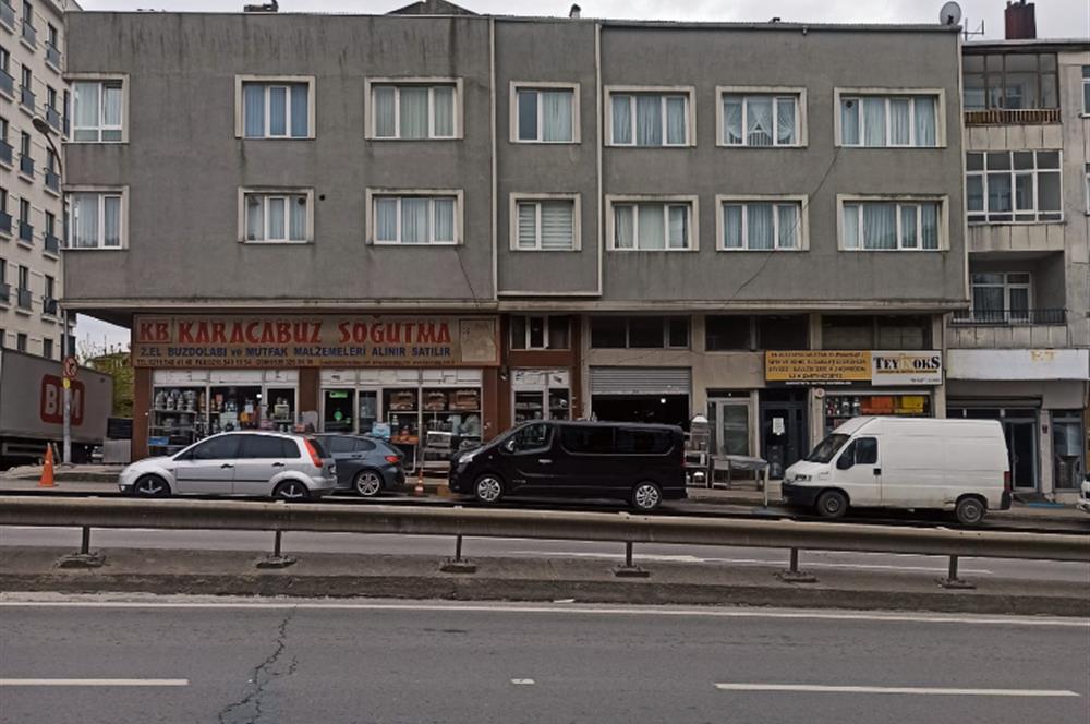 Merkezi Lokasyon! Çakmakta Hem Oturumluk Hem Ticari Uygun Bina
