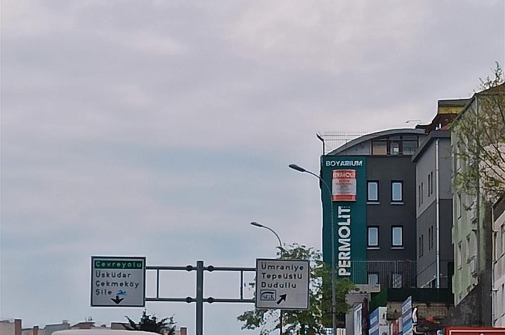 Merkezi Lokasyon! Çakmakta Hem Oturumluk Hem Ticari Uygun Bina