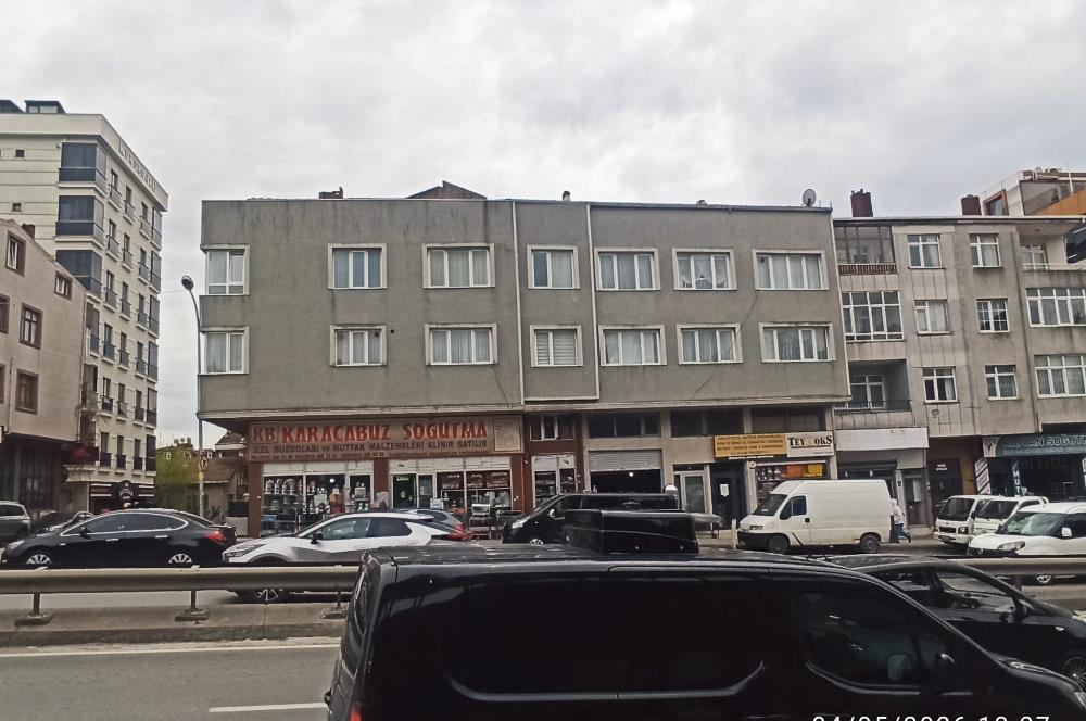 Merkezi Lokasyon! Çakmakta Hem Oturumluk Hem Ticari Uygun Bina