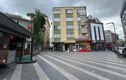 C21 BAL'DAN ÇARŞIDA İNCİRLİ CAMİ YANI ARA KAT 2+1 KİRALIK DAİRE