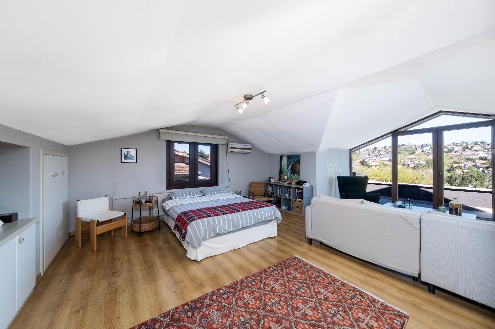 ZEKERİYAKÖY GARANTİ KOZA VİLLASI 6+2 BAKIMLI VE GENİŞ BAHÇELİ