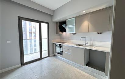 C21 ROOF'DAN YENİ FİKİRTEPE 16.ETAP KAPALI MUTFAK 2+1 KİRALIK