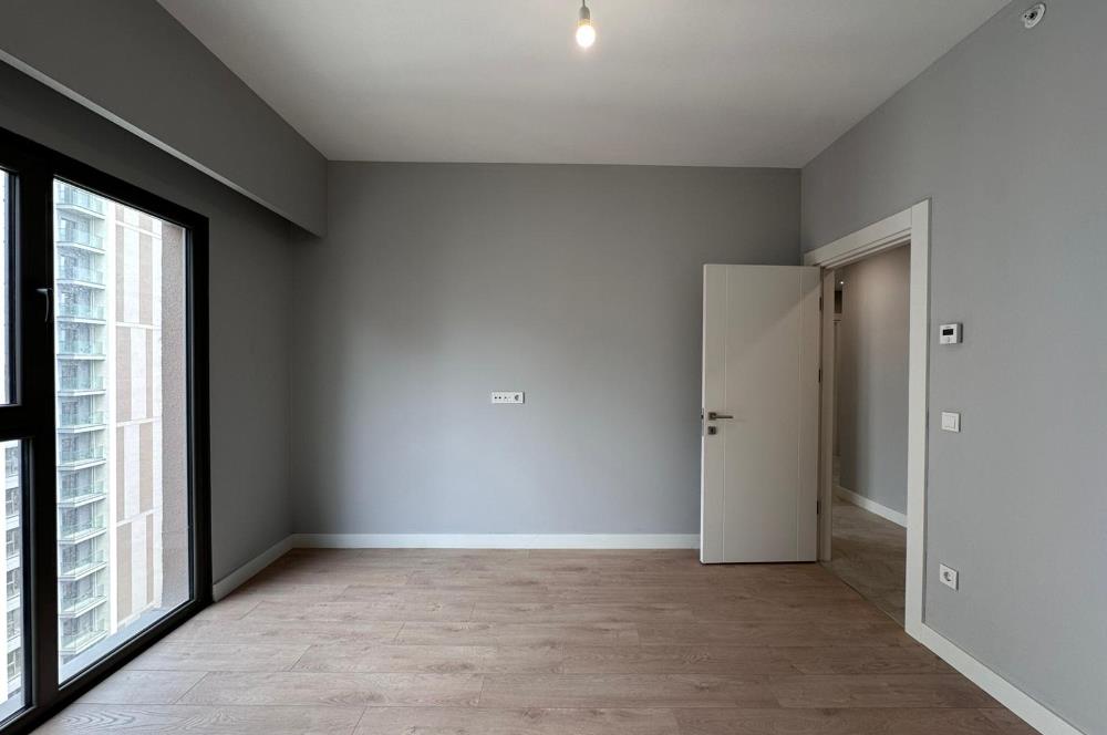 C21 ROOF'DAN YENİ FİKİRTEPE 16.ETAP KAPALI MUTFAK 2+1 KİRALIK