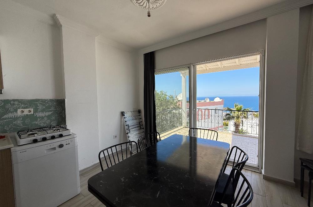 Bodrum Gümüşlük Koyunbaba’da Kiralık Eşyalı Deniz Manzaralı 3+1 Dubleks 