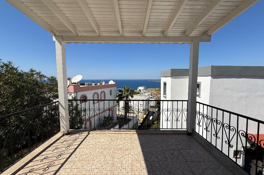 Bodrum Gümüşlük Koyunbaba’da Kiralık Eşyalı Deniz Manzaralı 3+1 Dubleks 