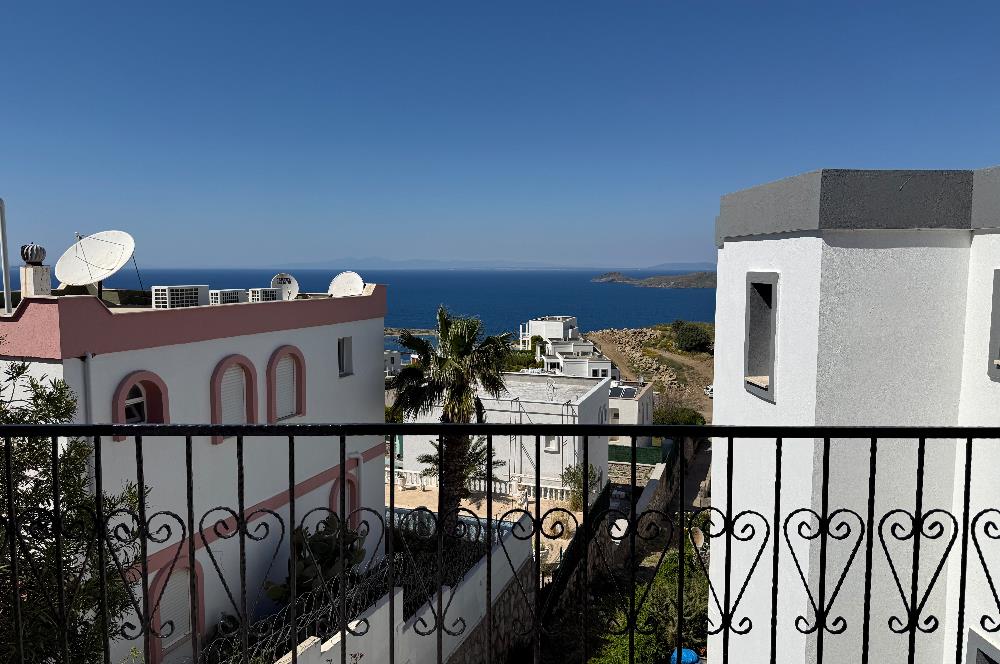 Bodrum Gümüşlük Koyunbaba’da Kiralık Eşyalı Deniz Manzaralı 3+1 Dubleks 