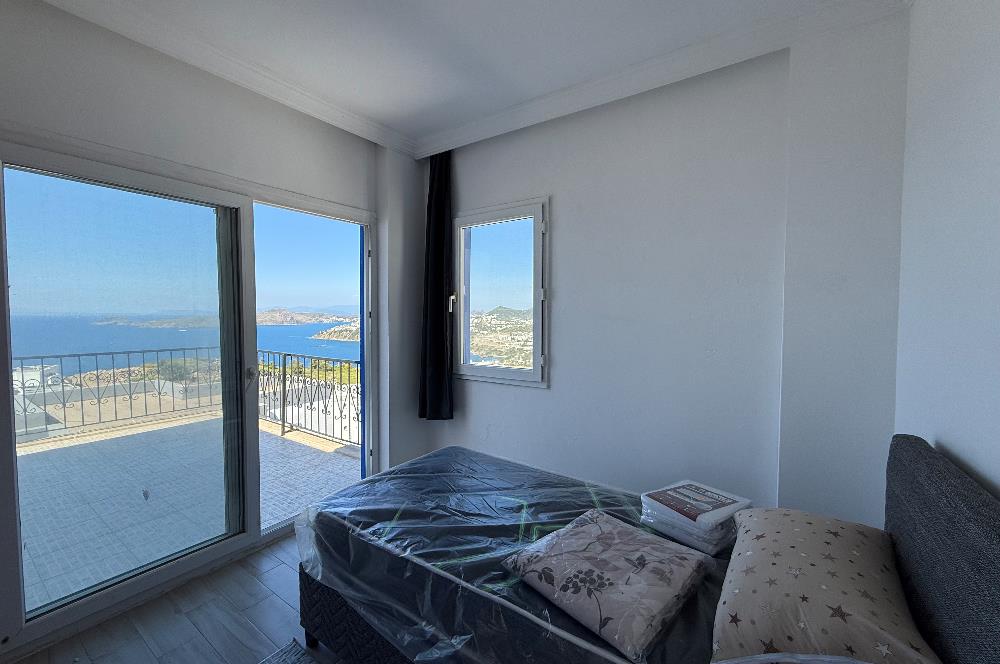 Bodrum Gümüşlük Koyunbaba’da Kiralık Eşyalı Deniz Manzaralı 3+1 Dubleks 