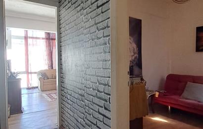 ÖMER HAYYAM CADDE ÜSTÜNDE SATILIK 2+1 DAİRE