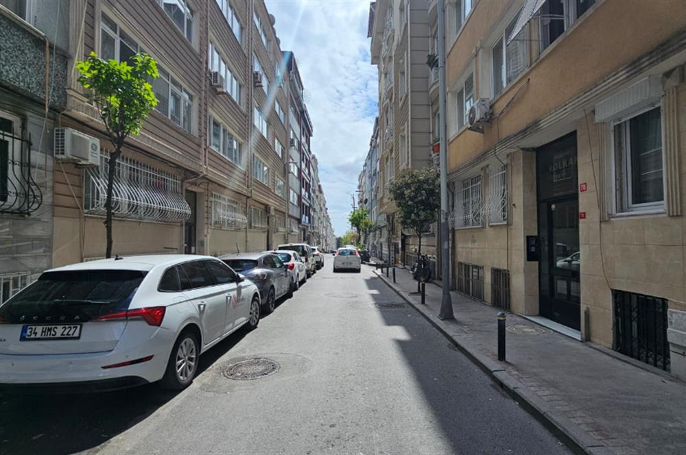 ŞİŞLİ KURTULUŞ KUYULUBAĞ SOKAK SATILIK 4+1 DAİRE