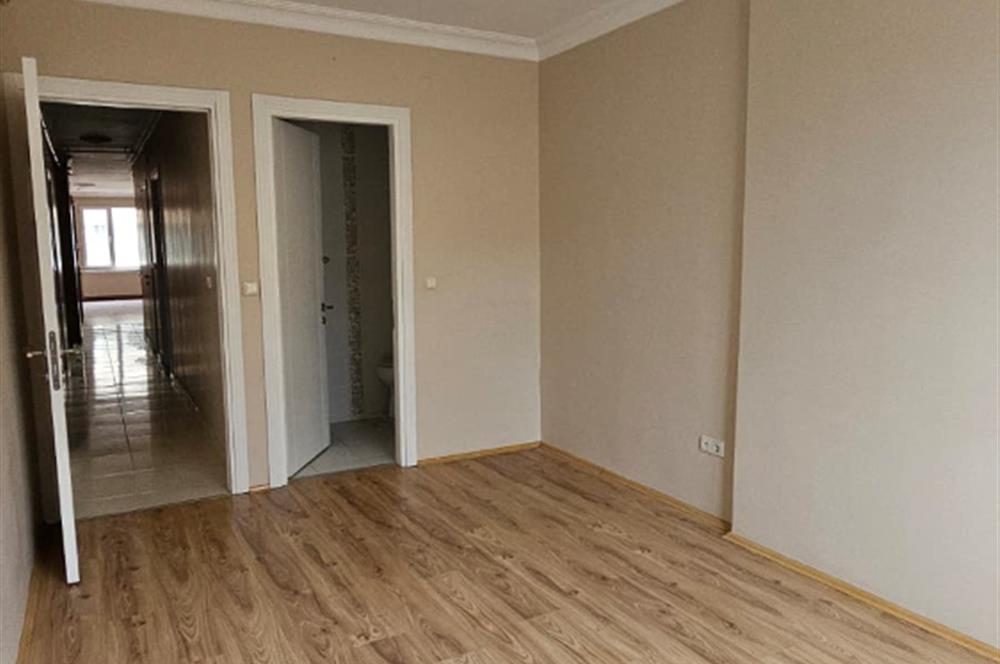 ŞİŞLİ KURTULUŞ KUYULUBAĞ SOKAK SATILIK 4+1 DAİRE