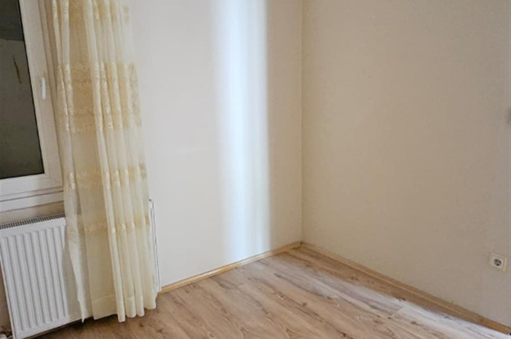 ŞİŞLİ KURTULUŞ KUYULUBAĞ SOKAK SATILIK 4+1 DAİRE