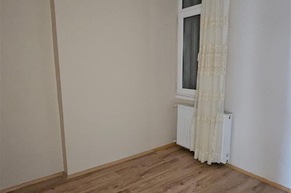 ŞİŞLİ KURTULUŞ KUYULUBAĞ SOKAK SATILIK 4+1 DAİRE