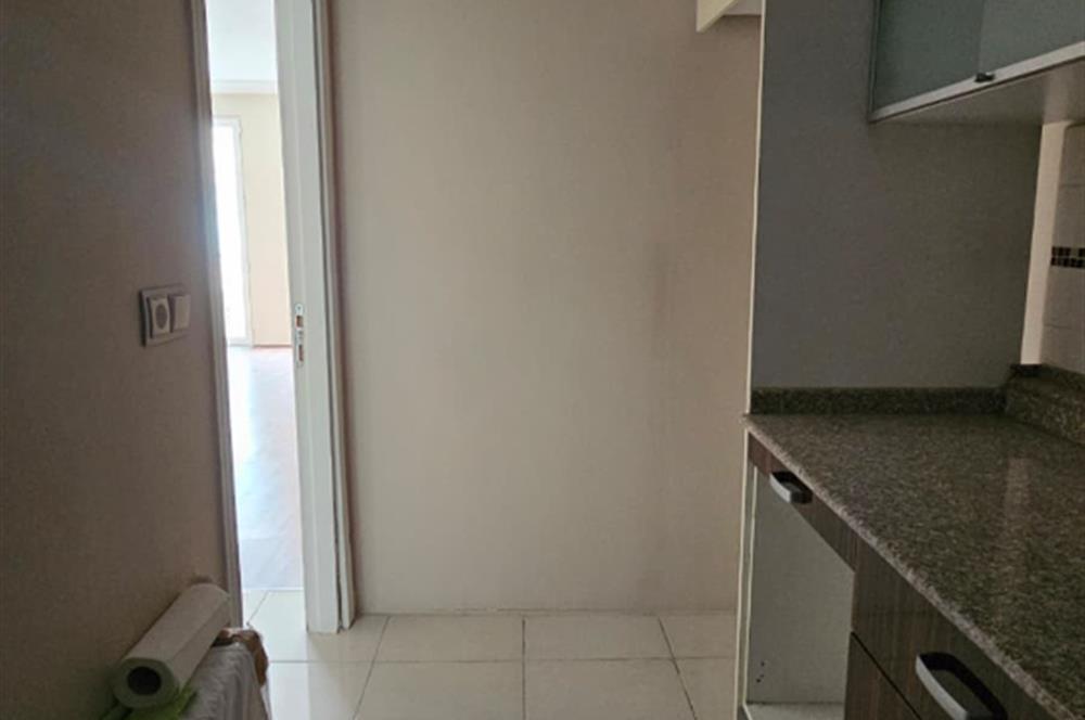 ŞİŞLİ KURTULUŞ KUYULUBAĞ SOKAK SATILIK 4+1 DAİRE