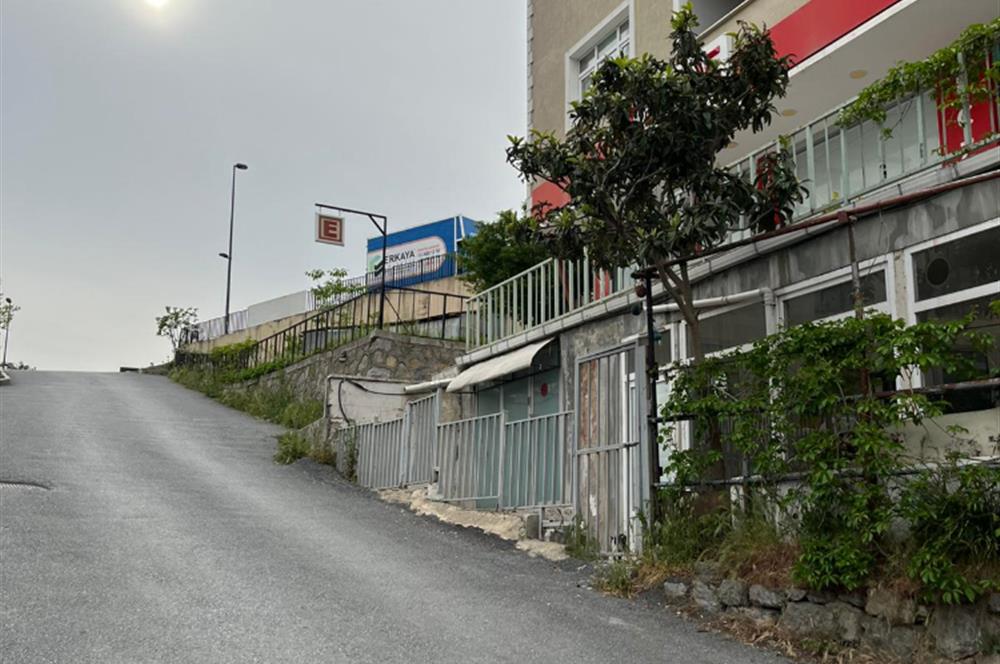 ÜSKÜDAR ÇENGELKÖY'DE SATILIK KUPON ARSA HİSSESİ