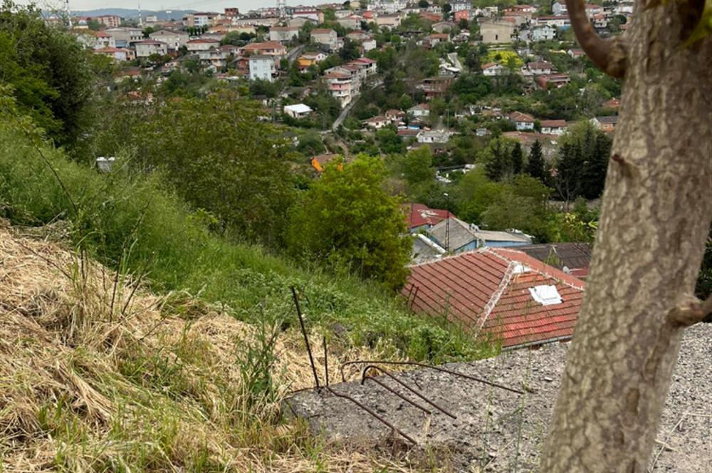 ÜSKÜDAR ÇENGELKÖY'DE SATILIK KUPON ARSA HİSSESİ