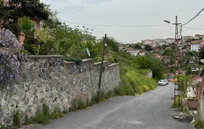 ÜSKÜDAR ÇENGELKÖY'DE SATILIK KUPON ARSA HİSSESİ