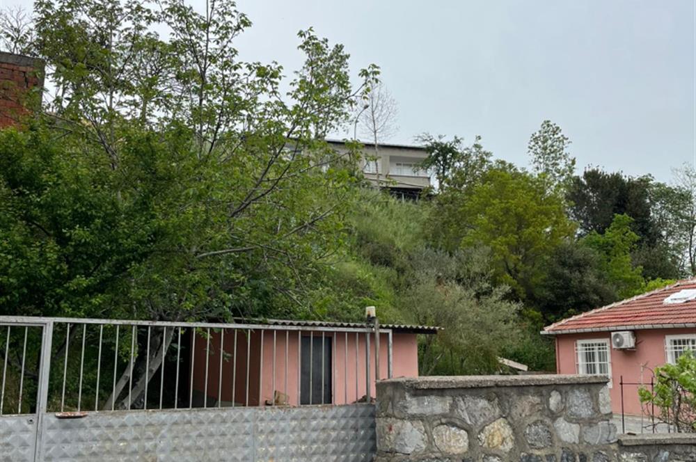 ÜSKÜDAR ÇENGELKÖY'DE SATILIK KUPON ARSA HİSSESİ