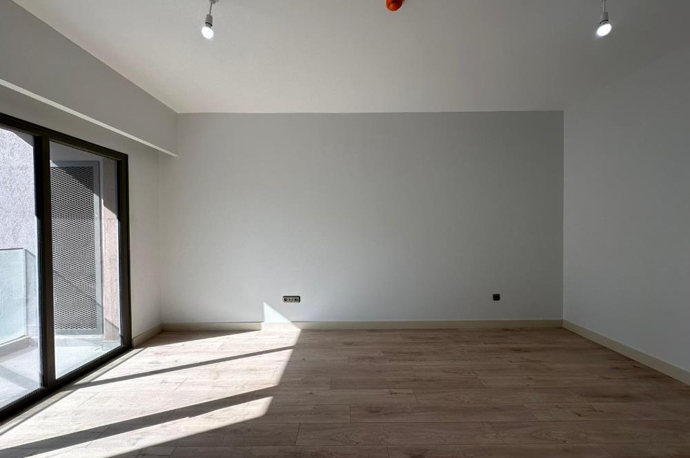 C21 ROOF'DAN YENİ FİKİRTEPE 10.ETAP KAPALI MUTFAK 2+1 KİRALIK