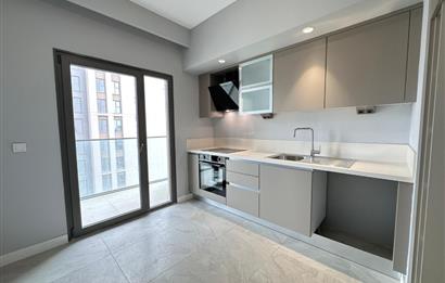 C21 ROOF'DAN YENİ FİKİRTEPE 16.ETAP KAPALI MUTFAK 2+1 KİRALIK