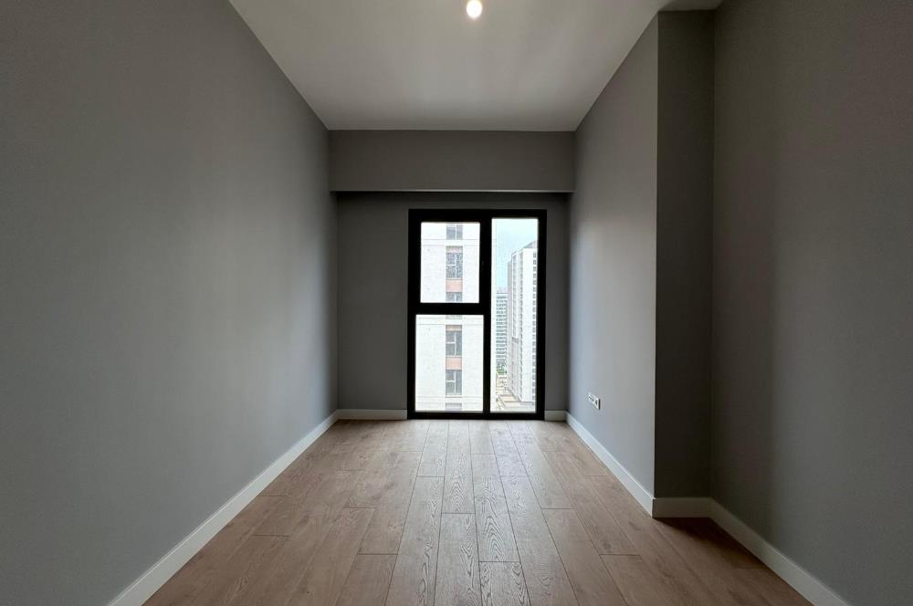 C21 ROOF'DAN YENİ FİKİRTEPE 16.ETAP KAPALI MUTFAK 2+1 KİRALIK