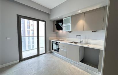 C21 ROOF'DAN YENİ FİKİRTEPE 16.ETAP KAPALI MUTFAK 2+1 KİRALIK