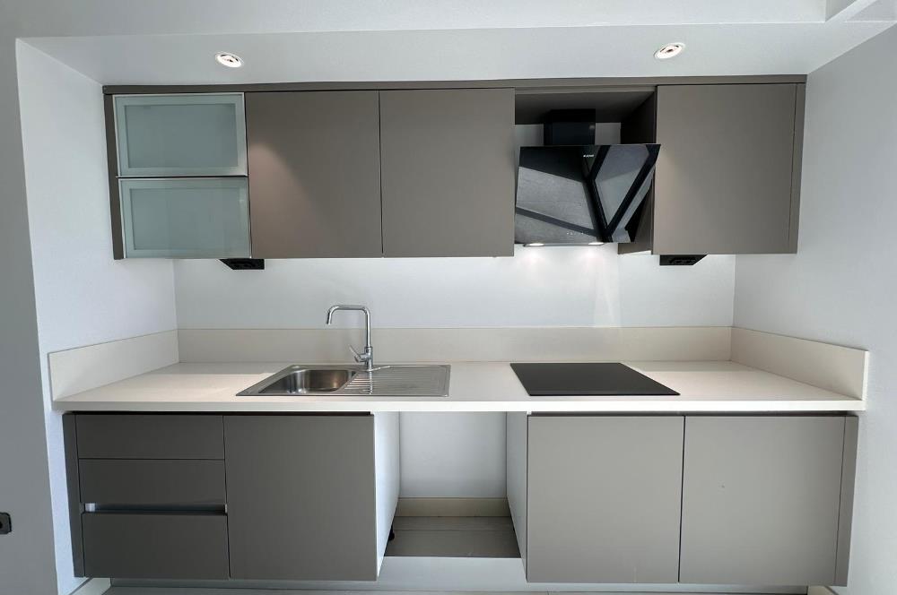 C21 ROOF'DAN YENİ FİKİRTEPE 10.ETAP KAPALI MUTFAK 2+1 KİRALIK