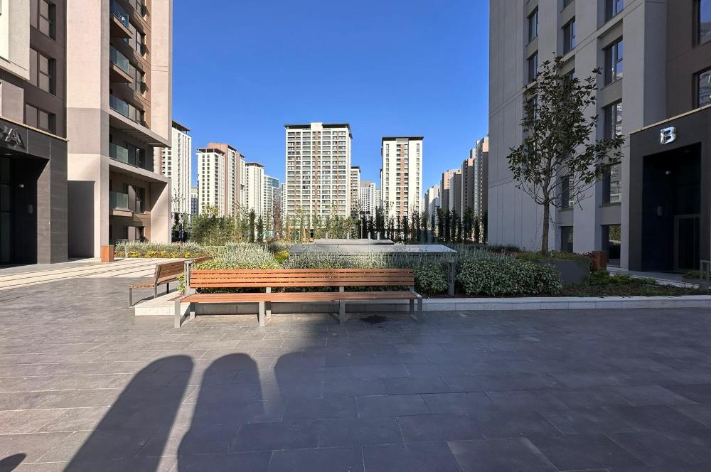 C21 ROOF'DAN YENİ FİKİRTEPE 10.ETAP KAPALI MUTFAK 2+1 KİRALIK