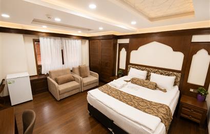 Tarihi Yarımada'da Turizme Hazır Satılık Butik Otel