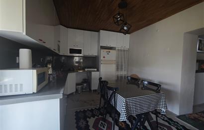 CENTURY 21 BAL'DAN DAVUTLAR mah. TAŞ EV ve BAHÇESİ,
