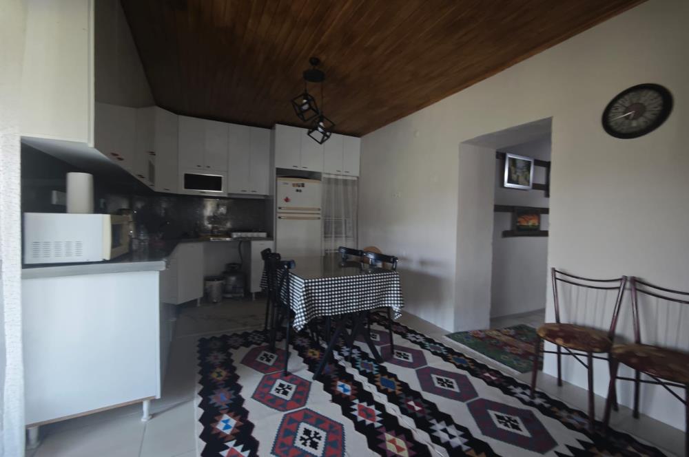 CENTURY 21 BAL'DAN DAVUTLAR mah. TAŞ EV ve BAHÇESİ,