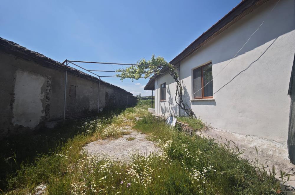 CENTURY 21 BAL'DAN DAVUTLAR mah. TAŞ EV ve BAHÇESİ,