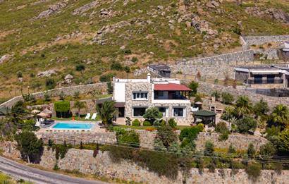 Bodrum Gümüşlük Deniz Manzaralı Tam Müstakil Özel Havuzlu 4+1 Villa