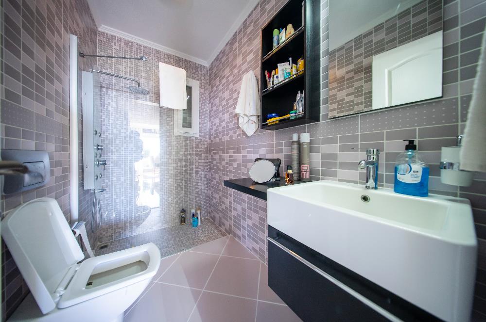 Bodrum Gümüşlük Deniz Manzaralı Tam Müstakil Özel Havuzlu 4+1 Villa