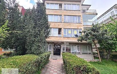 Nenehatun Caddesi Ön cephe 1.Kat Bağımsız Salon Cadde Üstü 3+1